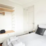 Apartament Vertus *