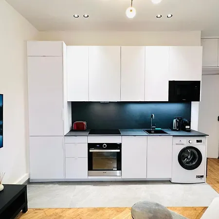 Vertus Apartment *