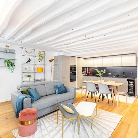 Apartment Vertus Paris