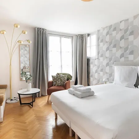 Vertus Apartment *
