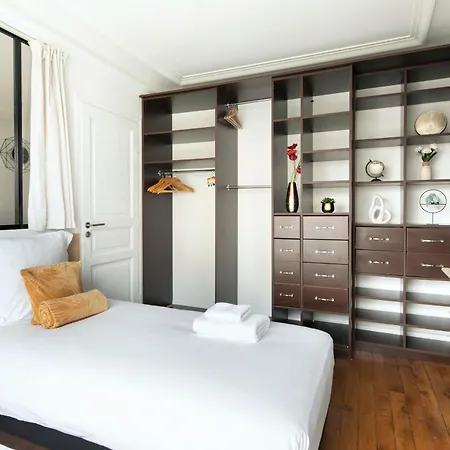 Vertus Apartment
