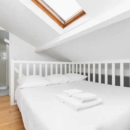 Apartment Vertus Paris