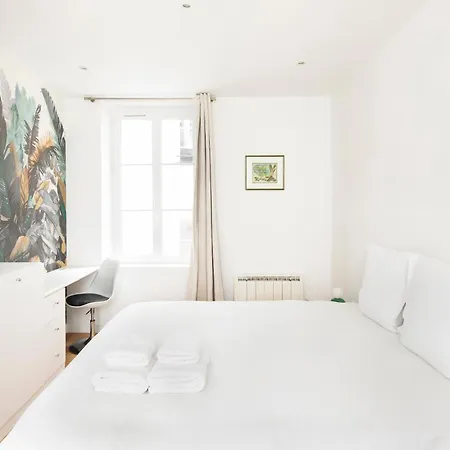 Vertus Apartment *