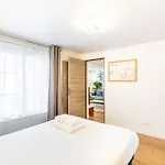 Vertus Paris